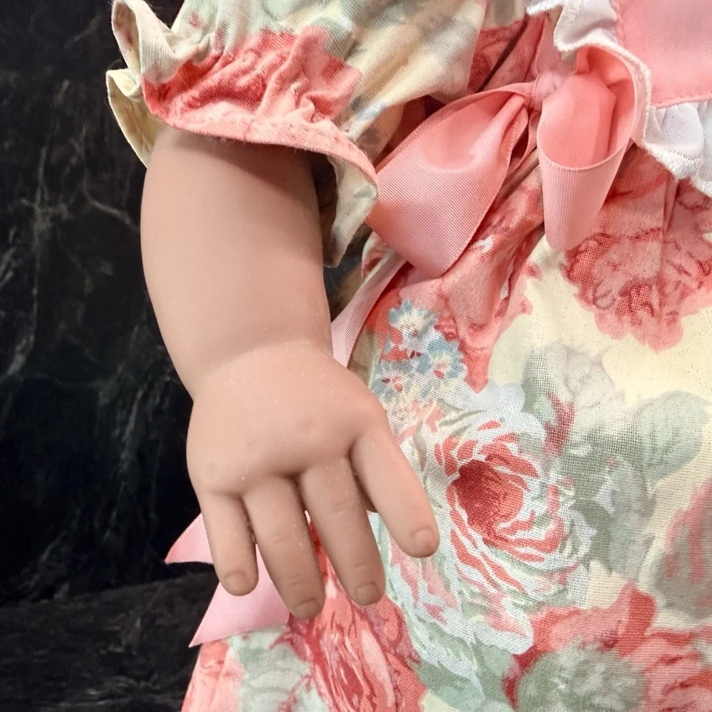 1992 LISSI BATZ “Lanie” Blinking Eye Doll